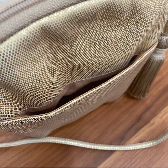 Vintage SHARIF Metallic Gold Mixed Leather Patchwork Tassel Zip Pull Crossbody - Picture 6 of 15